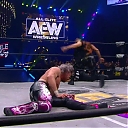 AEW_Double_or_Nothing_2019_720p_HDTV_H264-XWT_mp40210.jpg